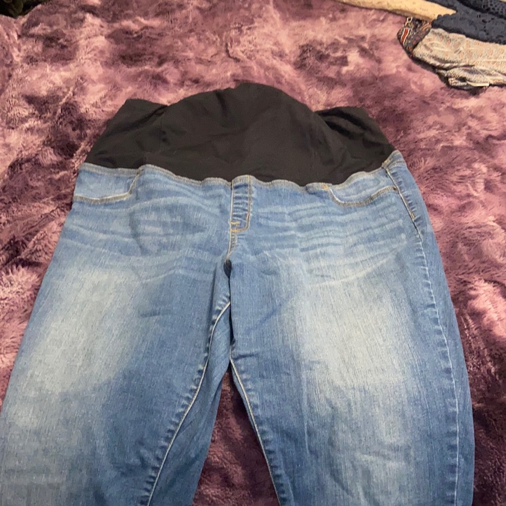Maternity jeans